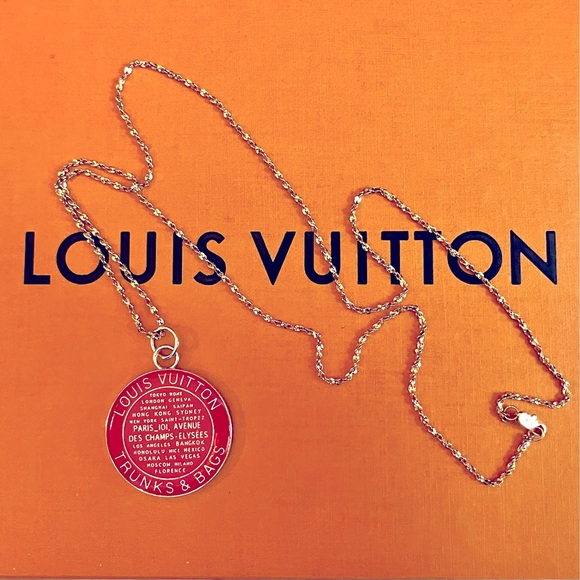 Auth Louis Vuitton vintage hot pink trunk charm up-cycled necklace - Picture 4 of 6